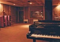 Studio-Six-salle-room Studio-Six-salle-room